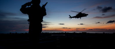Helikopterenhetens personal får hela tiden vara beredd att jobba tidiga morgnar och sena kvällar.