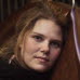 ENKÖPING 2014-02-05
Sabina, som till vardags jobbar på Livgardet i Stockholm, med sin häst.
